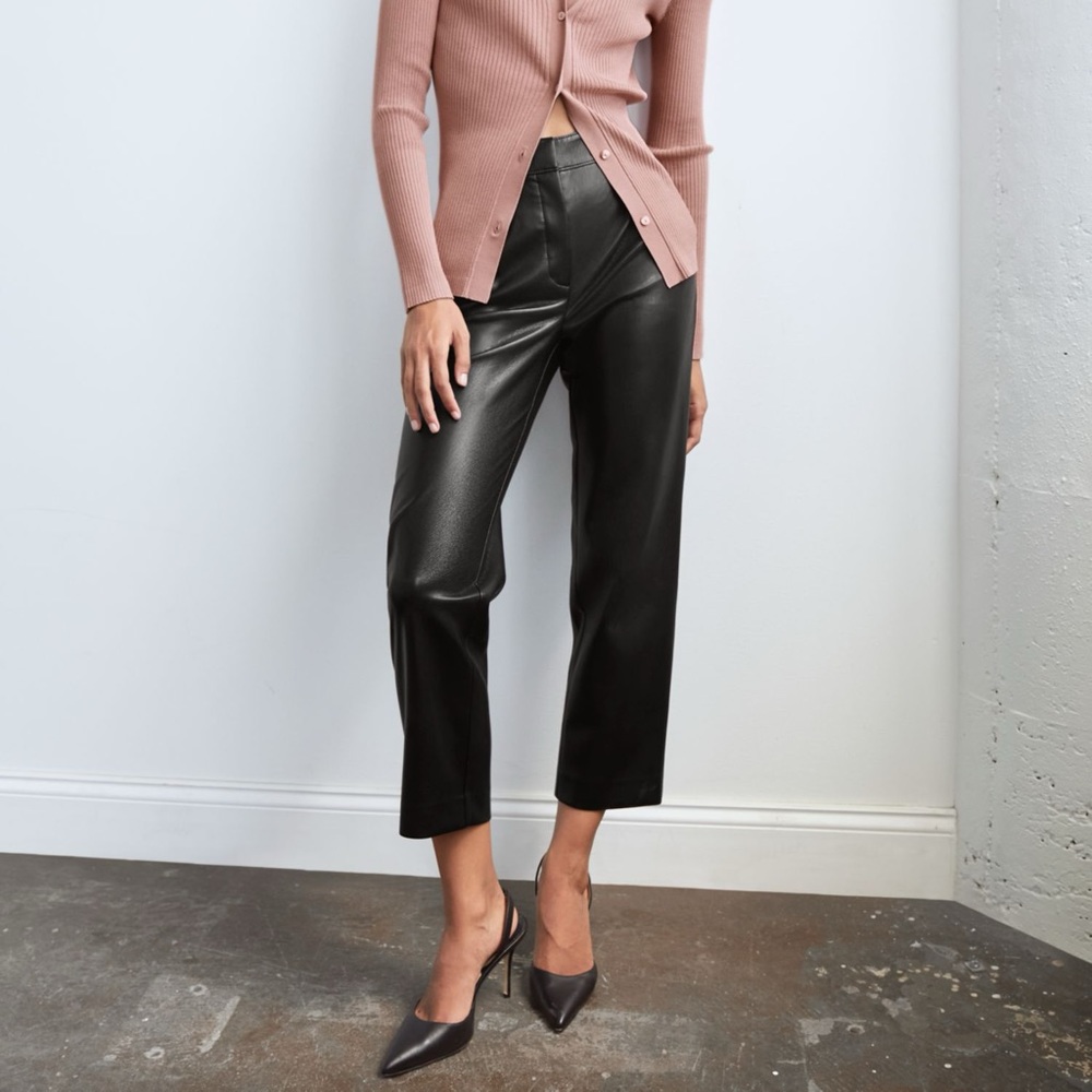 Aritzia Babaton Vegan Leather Command Cropped Pant